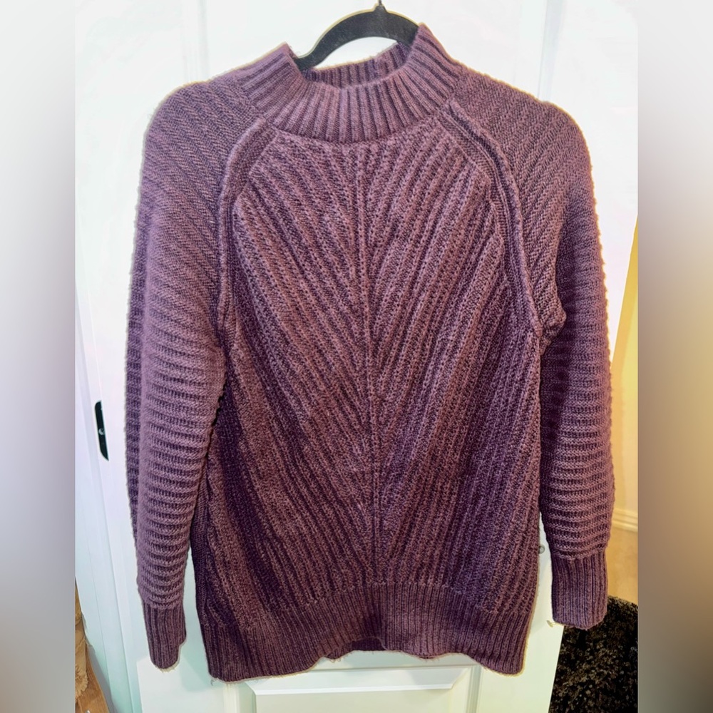 Women's Purple Sweater